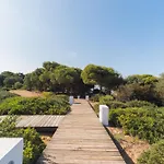 Lujoso Con Jardin Privado A 300 Metros De La Playa